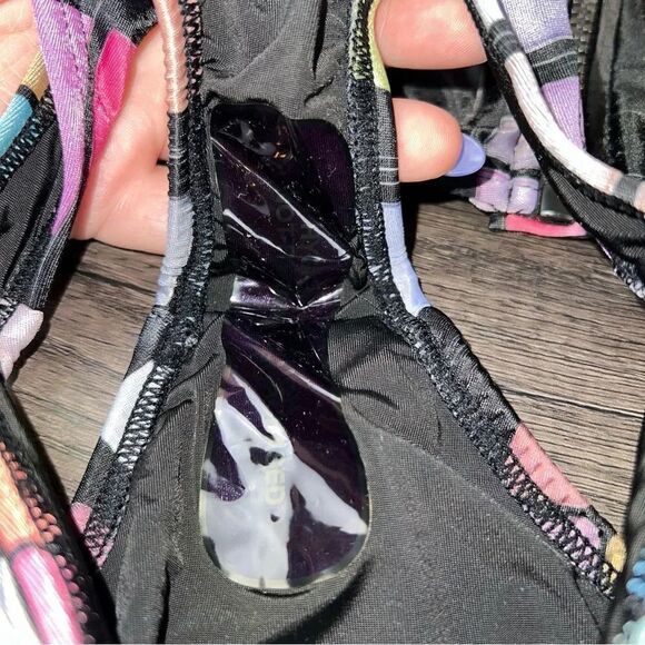 Zara Terez Retro Bright Colorful Geometric Shape 2‎ Piece Bikini Swimsuit Size 4 - Picture 4 of 9